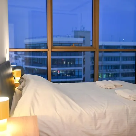 The 1 -nicosia Elite Stay- Gym Pool 24h Concierge Daire