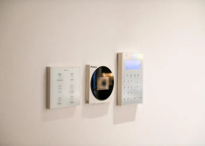 The 1 -nicosia Elite Stay- Gym Pool 24h Concierge Daire *