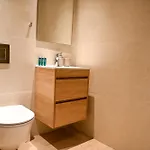 The 1 -nicosia Elite Stay- Gym Pool 24h Concierge Apartment