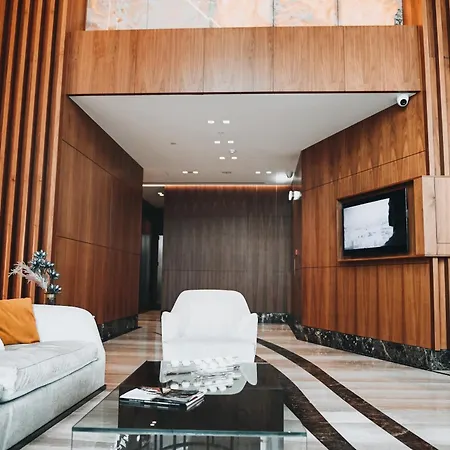The 1 -nicosia Elite Stay- Gym Pool 24h Concierge Λευκωσία