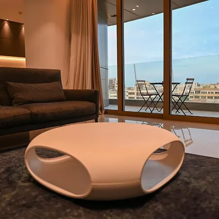 The 1 -nicosia Elite Stay- Gym Pool 24h Concierge Διαμέρισμα Λευκωσία
