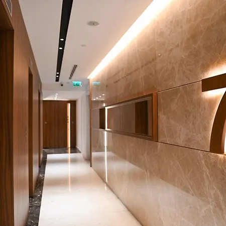The 1 -nicosia Elite Stay- Gym Pool 24h Concierge Λευκωσία