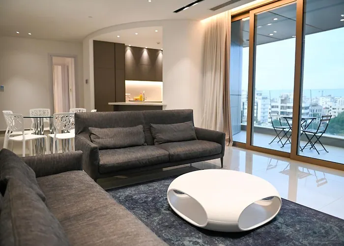 Appartamento The 1 -nicosia Elite Stay- Gym Pool 24h Concierge *