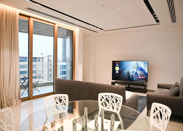 The 1 -nicosia Elite Stay- Gym Pool 24h Concierge *